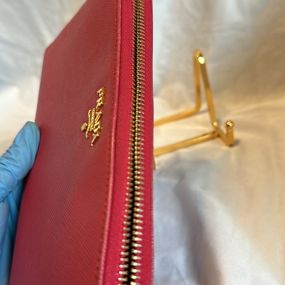 EUC: PRADA Fiery Red Large Saffiano Leather Wallet: - Picture 3 of 8